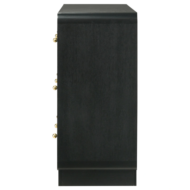 Cavelle Dresser