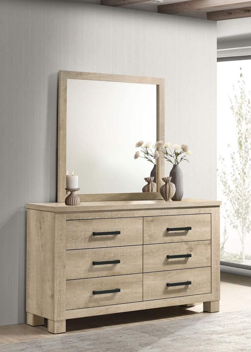 Oakglen Dresser with Mirror