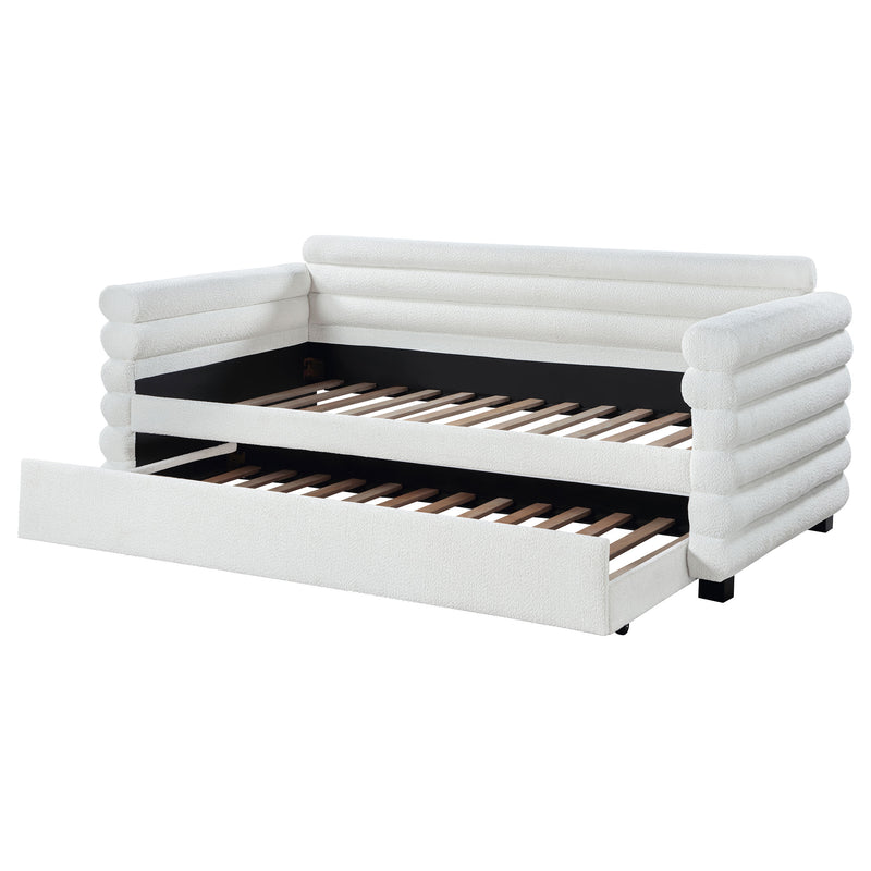 Patricia Daybed with Trundle