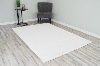 P1577 White8 - Lucia Shaggy