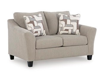Willarae Loveseat